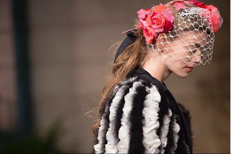 chanel-pony-4