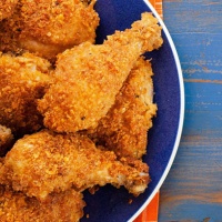 Кулинарен уикенд: Хрупкаво пиле с масло 
