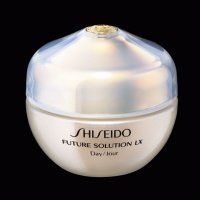 Нов крем на Shiseido намалява фактора на стареенето