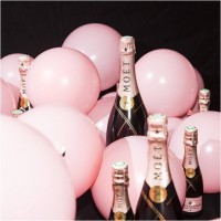 Moët Rosé Impérial празнува любовта