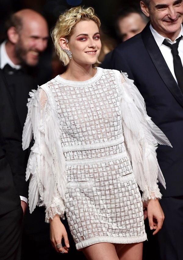 Kristen Cannes 3