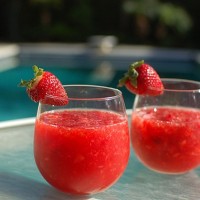 Летен полъх: Свежи плодови коктейли