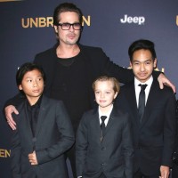 Бавачките на Джоли и Пит: Брад е добър баща