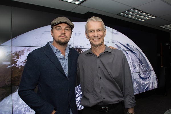 Leonardo DeCaprio visits NASA Goddard to discuss Earth science with Piers Sellers