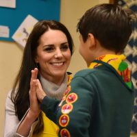 Кейт Мидълтън се срещна с деца скаути