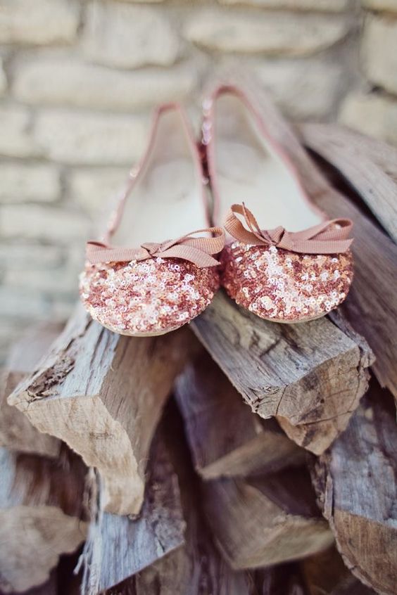 Красиви и удобни обувки за сватбения ден