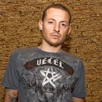 Откриха вокалиста на Linkin Park мъртъв