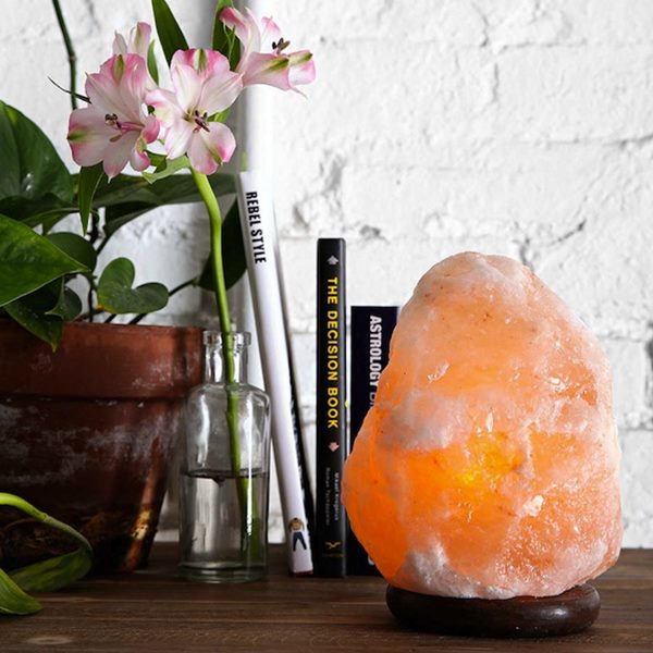 Наистина ли лампите от хималайска сол са толкова полезни?
