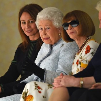Кралицата за първи път на Седмица на модата в Лондон