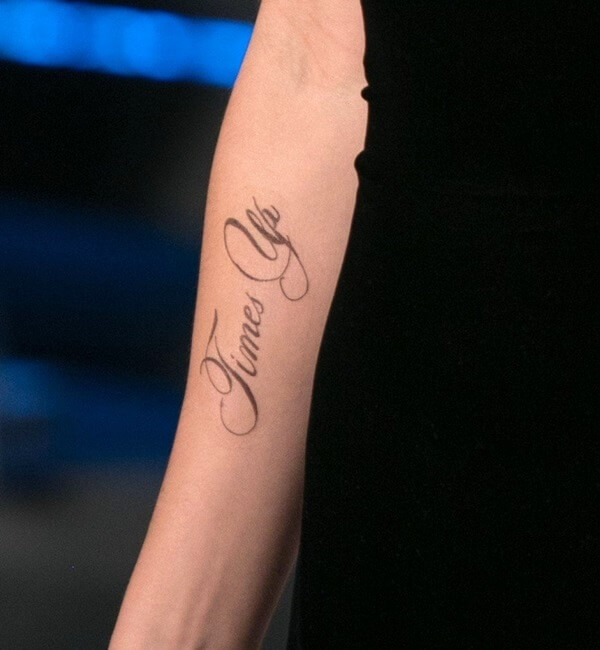 Всички се чудят на татуировката на Ема Уотсън