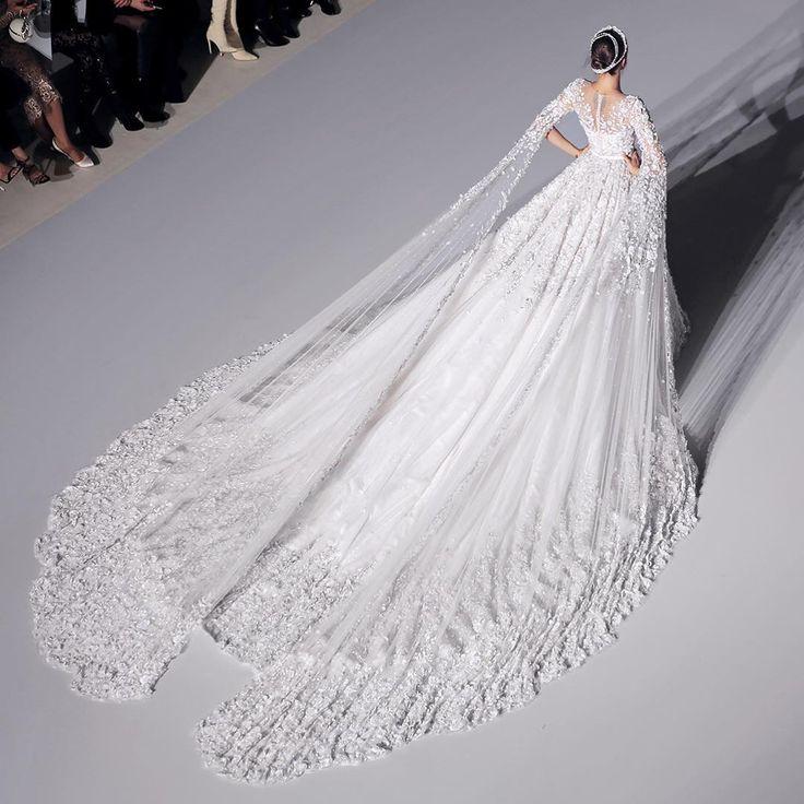 Роклята на Меган Маркъл ще е на Ralph & Russo?