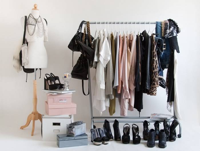 Как да организираме гардероба си само за 30 минути