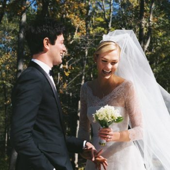 26-годишната Карли Клос се омъжи