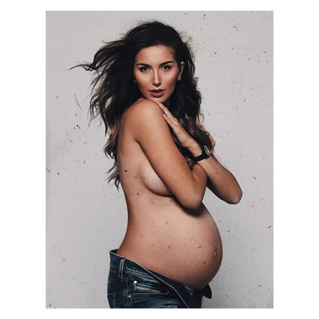 Алекс Петканова: Забременях от първия опит