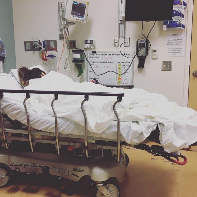Кейт Бекинсейл приета в болница по спешност