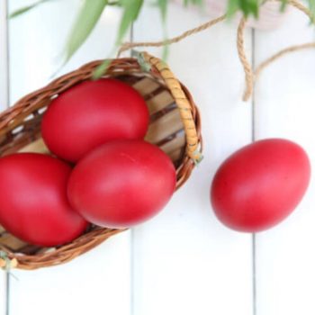 Защо яйцето е Великденски символ?