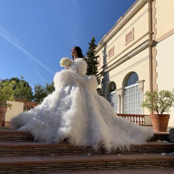 Цеци Красимирова разпространи снимки от сватбата си