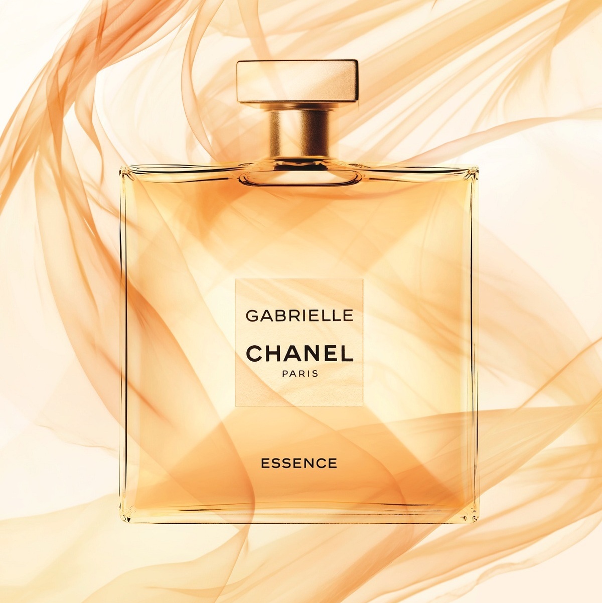 Новият дързък и светъл Gabrielle Chanel Essence