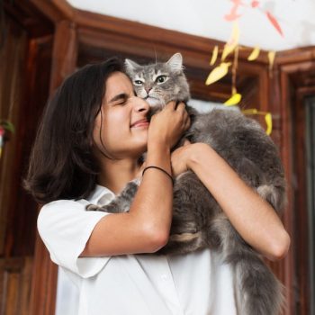 Изненадващо откритие: Котките скъсяват живота на жените