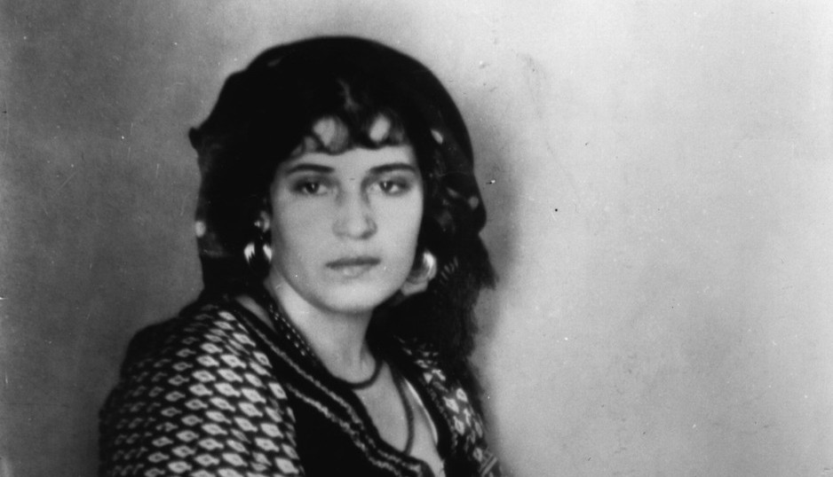 Историята на Тина Модоти, много повече от "любовницата на Фрида Кало"