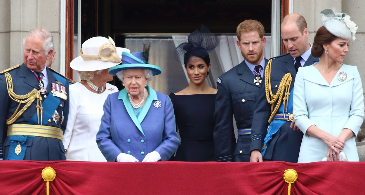 Кралица Елизабет II се сбогува с внука си Хари в емоционално изявление
