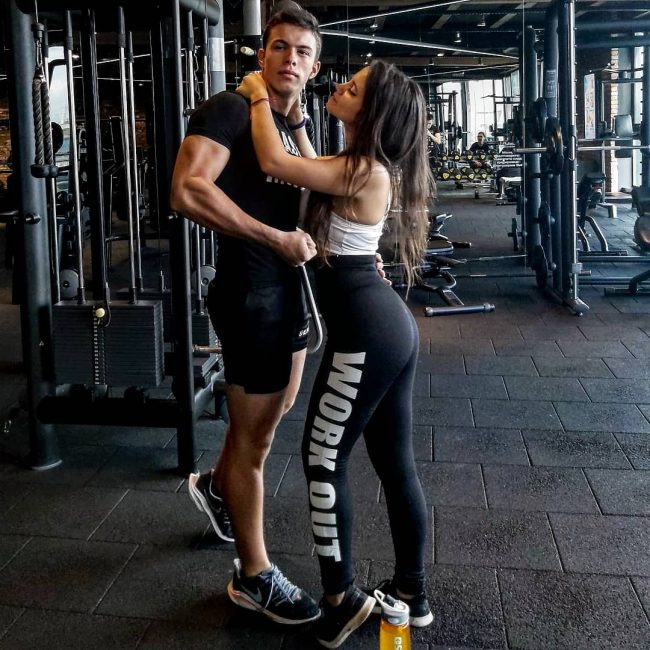 Двойките, които тренират заедно, са по-щастливи и правят по-добър секс?