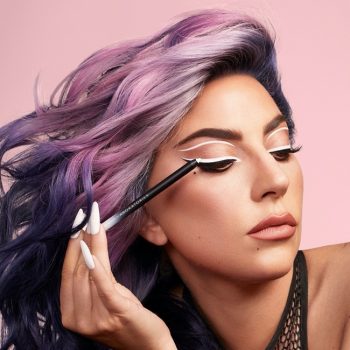 Грим като Гага: Новата кампания за козметичната линия на певицата въплъти летните тенденции