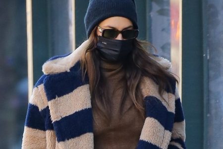 Latest Look: Ирина Шейк отново избра Max Mara