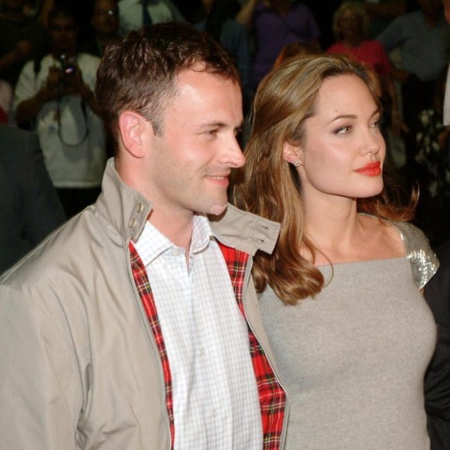 Анджелина Джоли на среща с бившия си съпруг Джони Лий Милър?