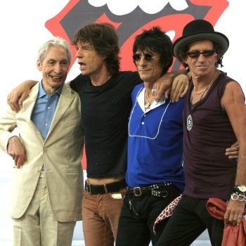 Светът се сбогува с Чарли Уотс от Rolling Stones
