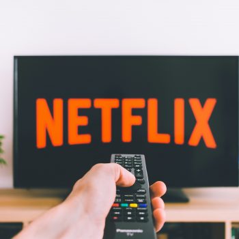 нова романтична комедия на Netflix