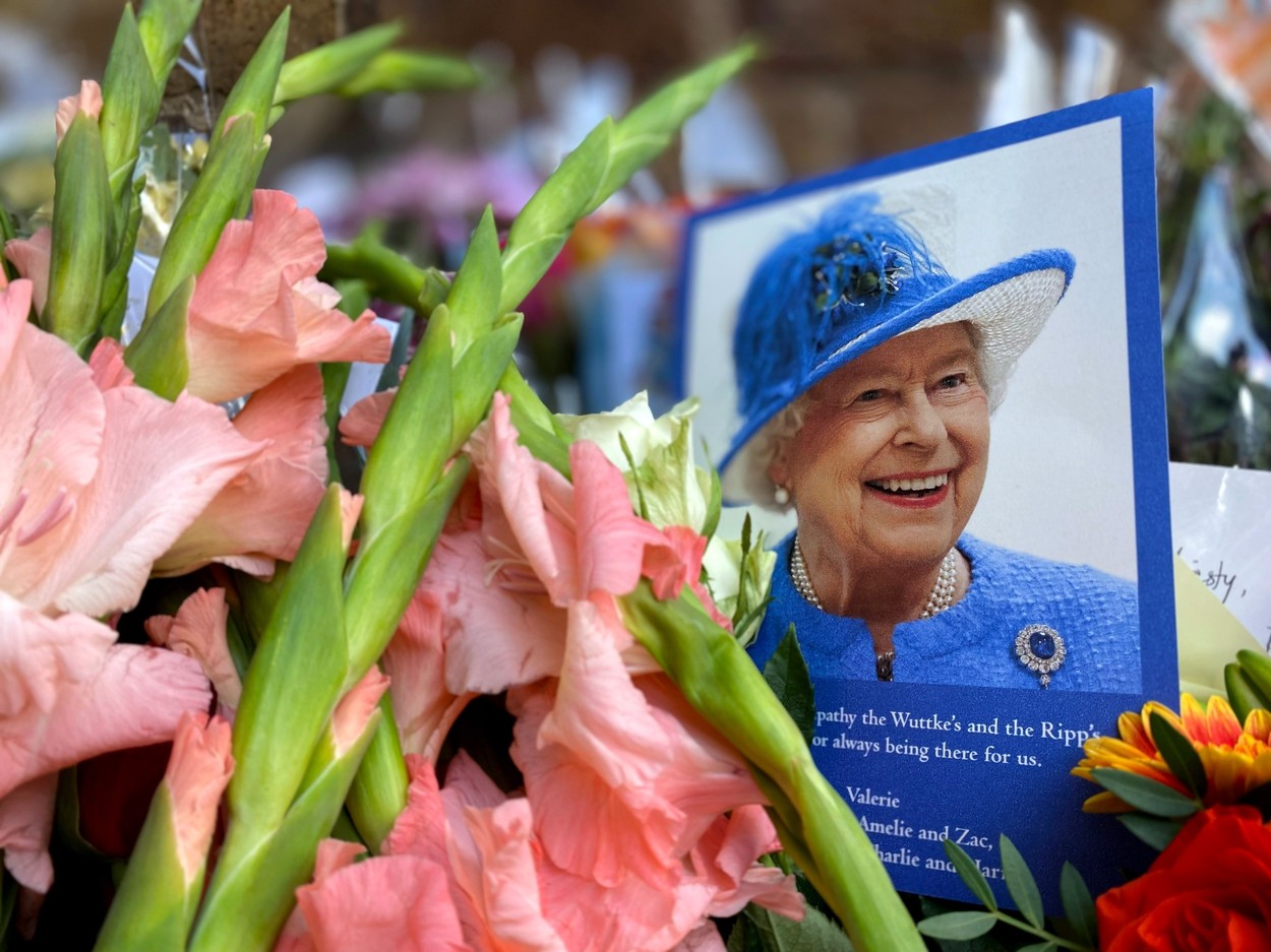 От Балморал до Единбург и Лондон за погребението на кралица Елизабет II