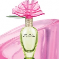 Спечелете аромата Marc Jacobs Oh, Lola! Sunsheer Edition