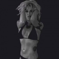 Бритни Спиърс показа удивителни форми в ново видео