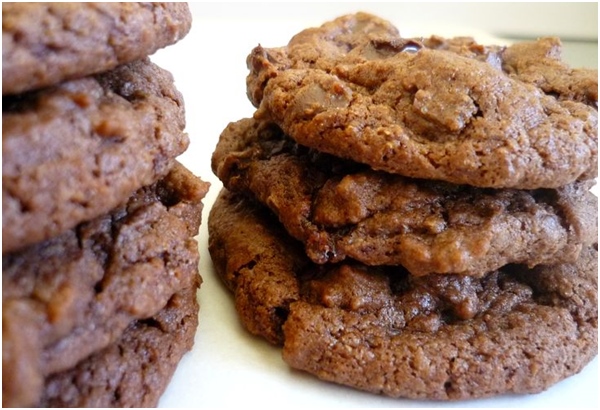 Кулинарен уикенд: лесни какаови бисквити