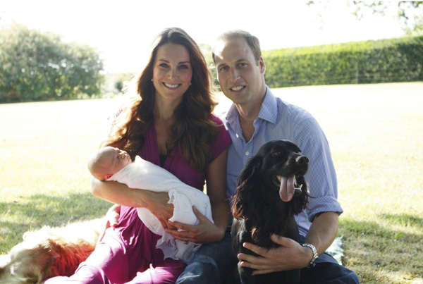 Ето ги първите официални снимки на кралското бебе!