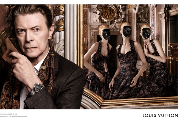 Иконата Дейвид Бауи в приказка на Louis Vuitton