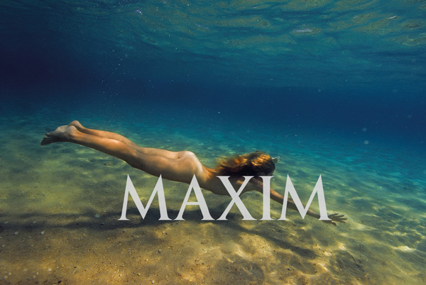 Първата гола сесия на Maxim, заснета под вода